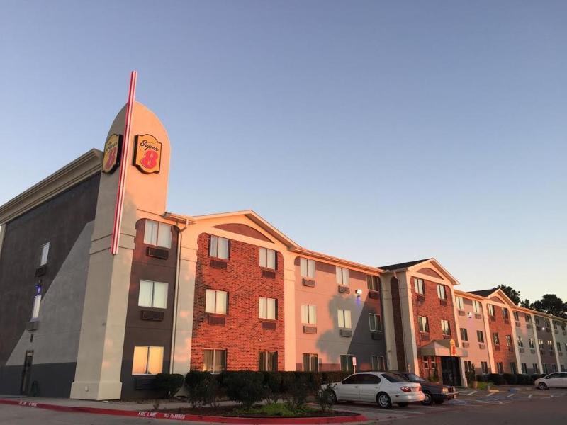 Super 8 By Wyndham Bedford Dfw Airport West Motel Exterior foto